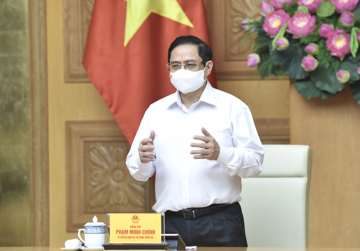 Thủ tướng yêu cầu dự báo khả năng sản xuất, tổ chức tiêm vaccine COVID-19 - 2