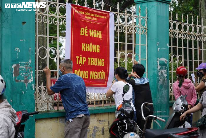 Thi lớp 10 ở Hải Phòng: Thí sinh F2 đến điểm thi riêng bằng xe chuyên dụng - 7