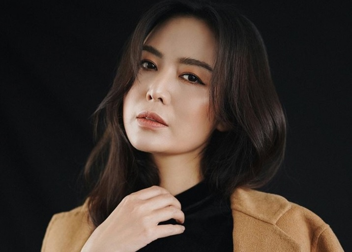 Người thân, bạn bè đưa tiễn Hoa hậu Thu Thủy - 20