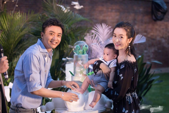 Tiểu Yến tử của 'Tân Hoàn Châu cách cách' nói gì trước tin đồn ly hôn? - 1