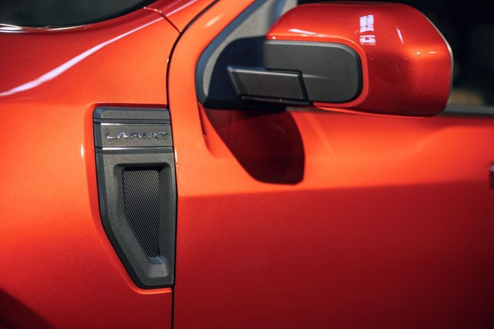 Xe bán tải cỡ nhỏ Ford Maverick ra mắt - 12