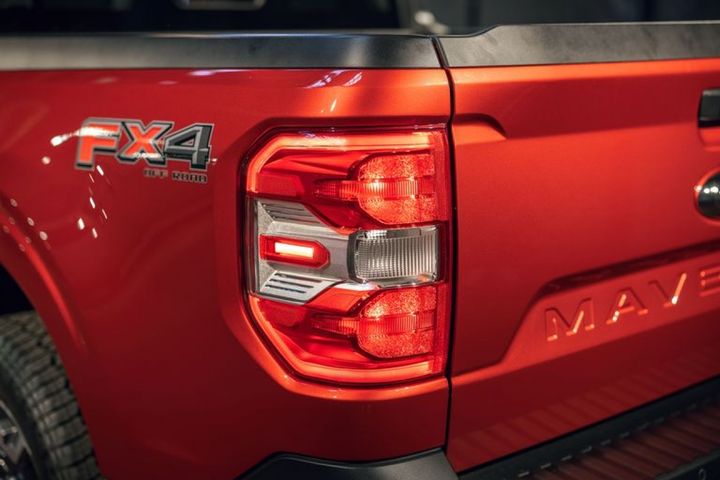 Xe bán tải cỡ nhỏ Ford Maverick ra mắt - 17