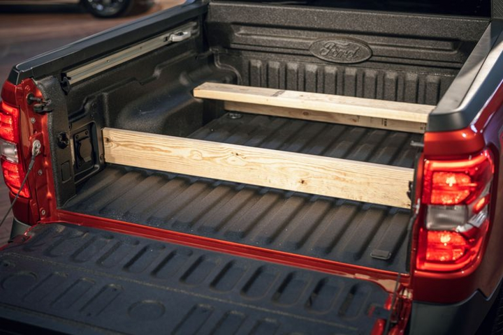 Xe bán tải cỡ nhỏ Ford Maverick ra mắt - 20