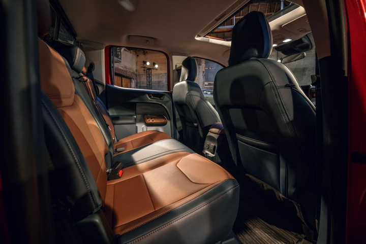 Xe bán tải cỡ nhỏ Ford Maverick ra mắt - 27