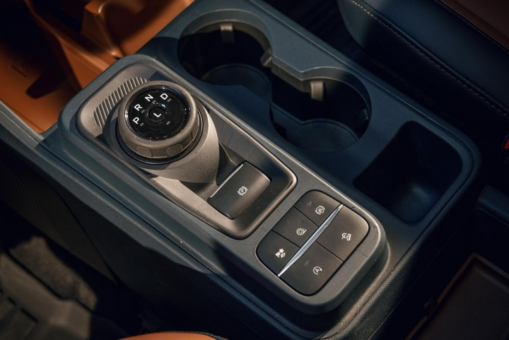 Xe bán tải cỡ nhỏ Ford Maverick ra mắt - 30