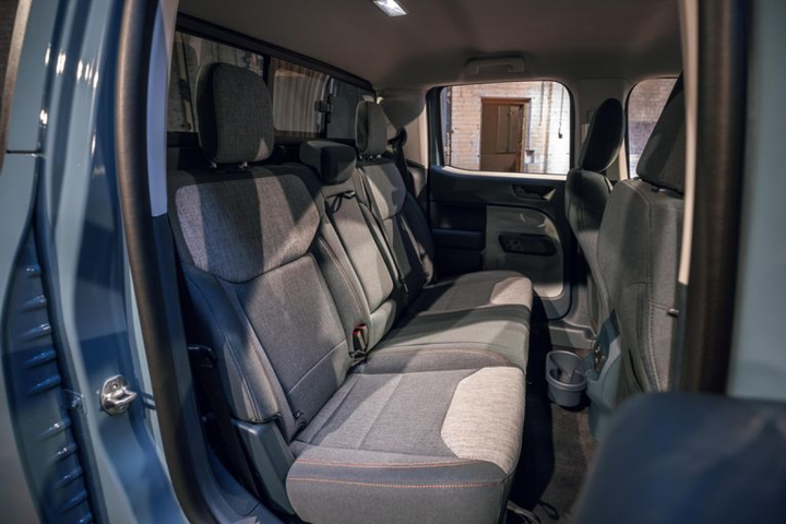 Xe bán tải cỡ nhỏ Ford Maverick ra mắt - 46