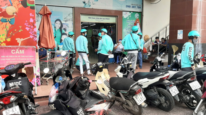 Hệ thống bán lẻ Saigon Co.op tiếp tục giảm giá nhu yếu phẩm chống dịch - 3