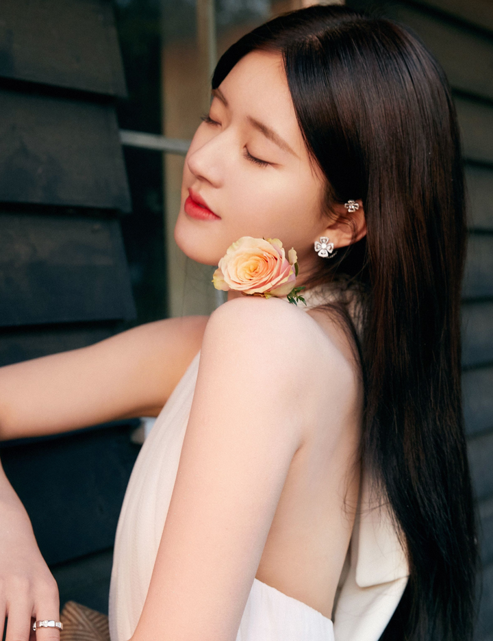 Cuộc đối đầu gay cấn của 2 mỹ nhân Địch Lệ Nhiệt Ba, Triệu Lộ Tư - 17