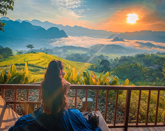 Tìm về chốn bình yên ở Thanh Hóa, mùa lúa chín ngả màu như ‘biển vàng’ - 7