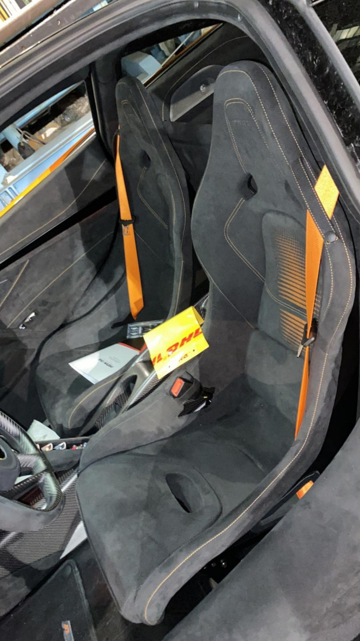 Siêu xe McLaren 765LT thứ tư cập bến Việt Nam - 8
