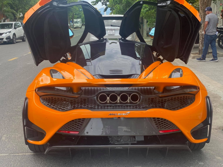 Siêu xe McLaren 765LT thứ tư cập bến Việt Nam - 3