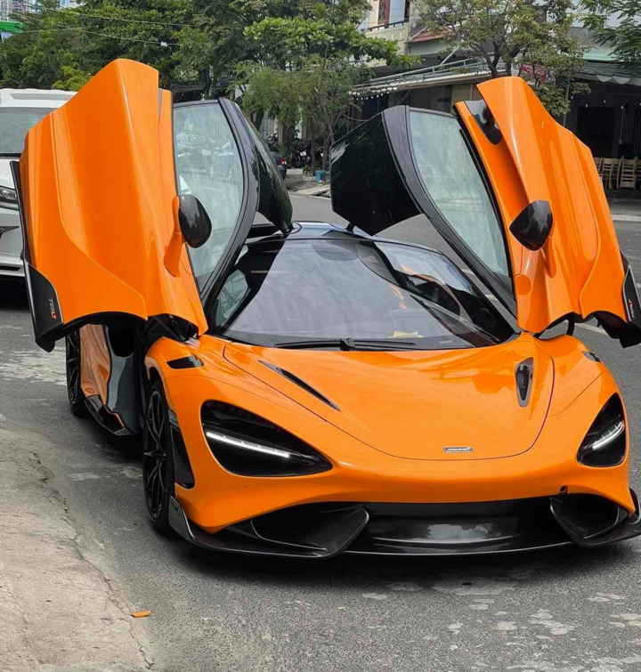 Siêu xe McLaren 765LT thứ tư cập bến Việt Nam - 6