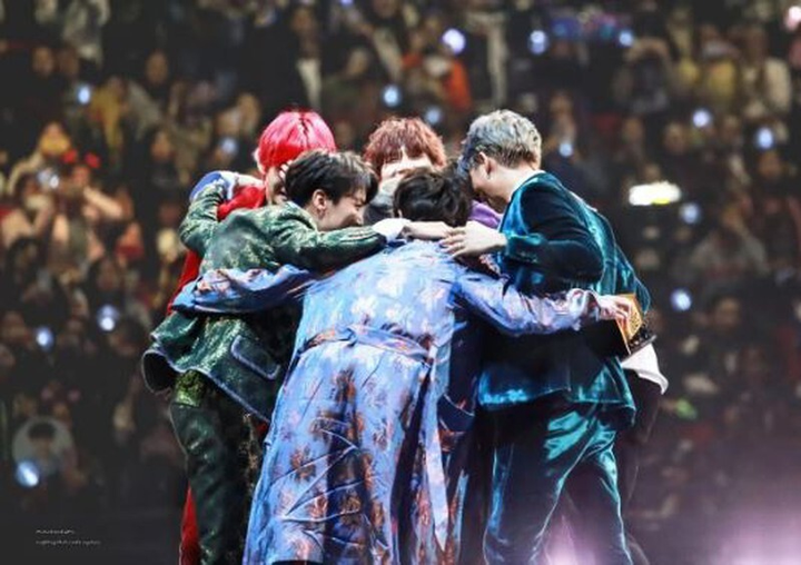 7 khoảnh khắc đen tối của BTS: Dính scandal đạo nhái, bị miệt thị và dọa giết - 14