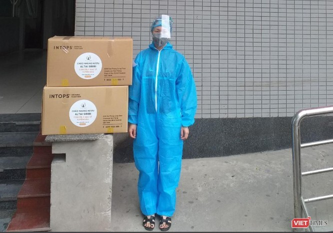 Trao tặng 7.500 suất cháo nhung hươu cho tâm dịch Bắc Giang - 2