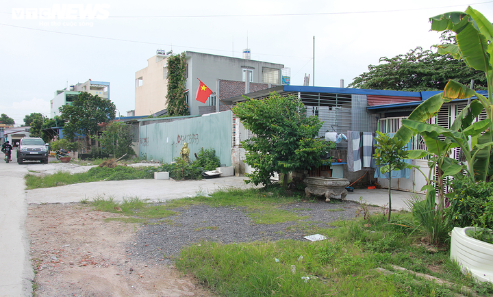 Cận cảnh 159 công trình 'mọc' trái phép trên đất Quốc phòng sắp bị cưỡng chế - 10