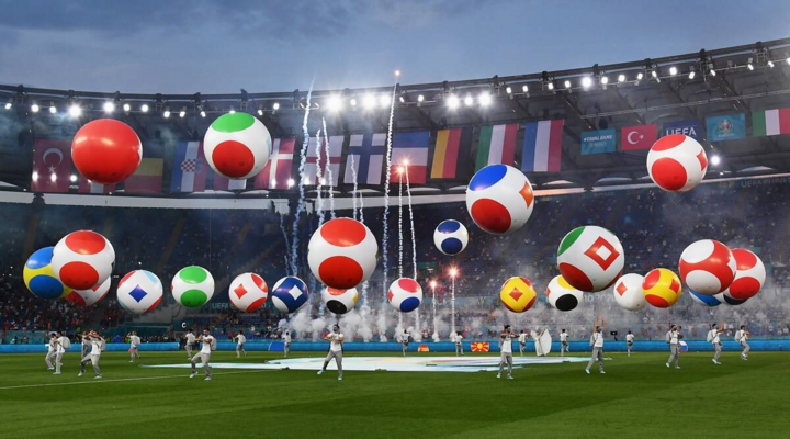 Ảnh: Lễ khai mạc EURO 2020 rực lửa, đầy màu sắc - 8