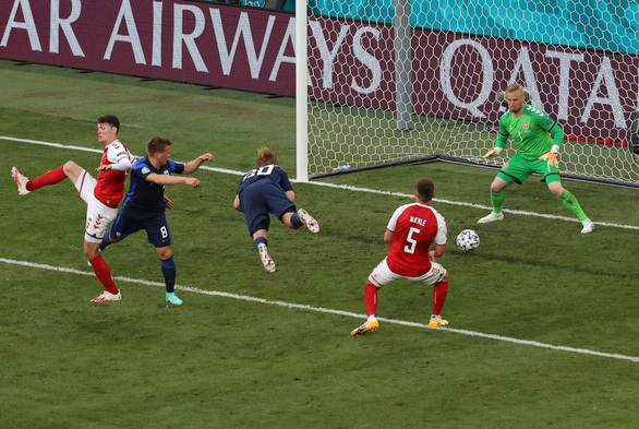 EURO 2020 ngày 13/6: Bỉ chạy đà hoàn hảo, Đan Mạch gục ngã ngày ra quân - 2