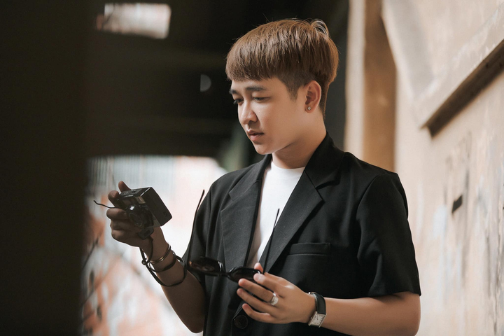 Hồ Văn Cường bị quản lý giữ hết cát-sê là điều hiếm thấy trong showbiz - 4