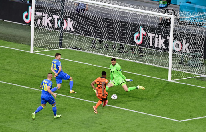 Trực tiếp bóng đá Hà Lan vs Ukraine EURO 2020 - 12