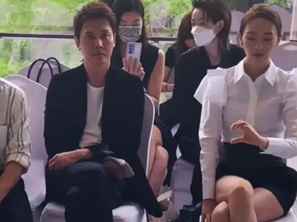 Hậu ly hôn, Triệu Lệ Dĩnh rạng ngời, Phùng Thiệu Phong tiều tụy - 6