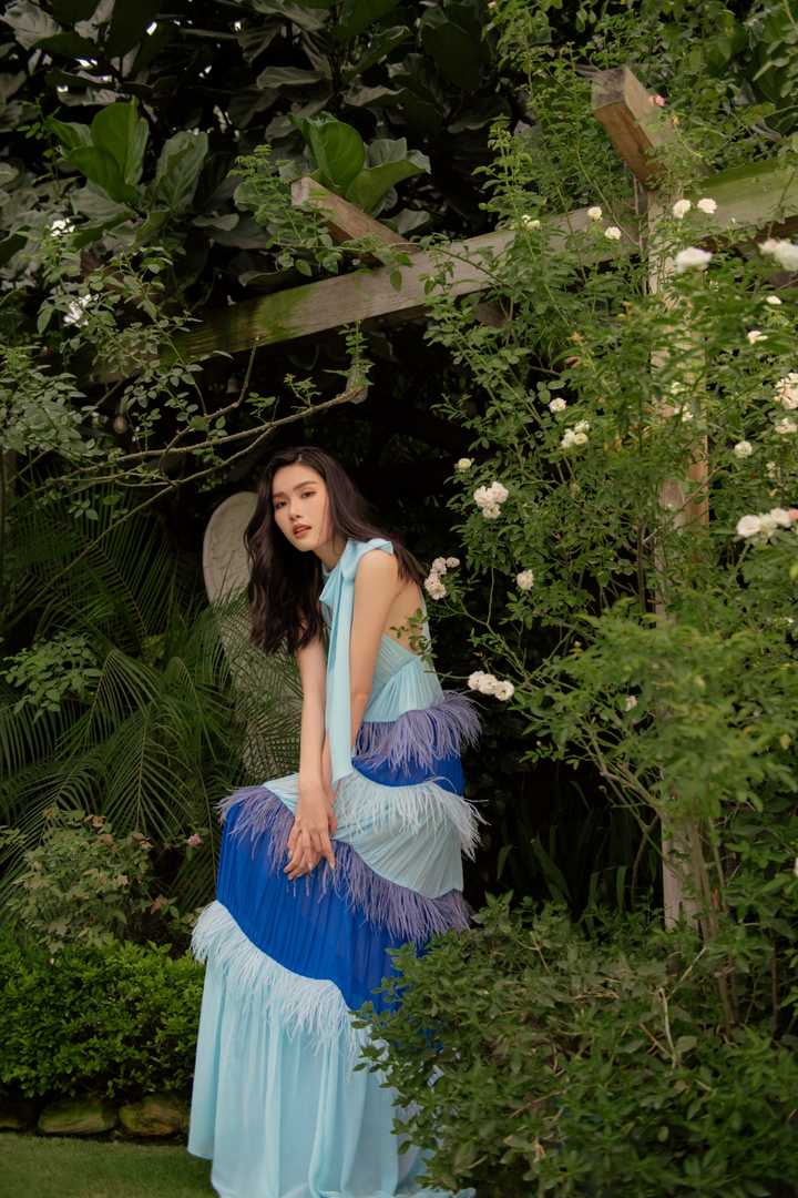 Á hậu Phương Anh đẹp mộng mơ trong bộ ảnh mừng tuổi mới - 6