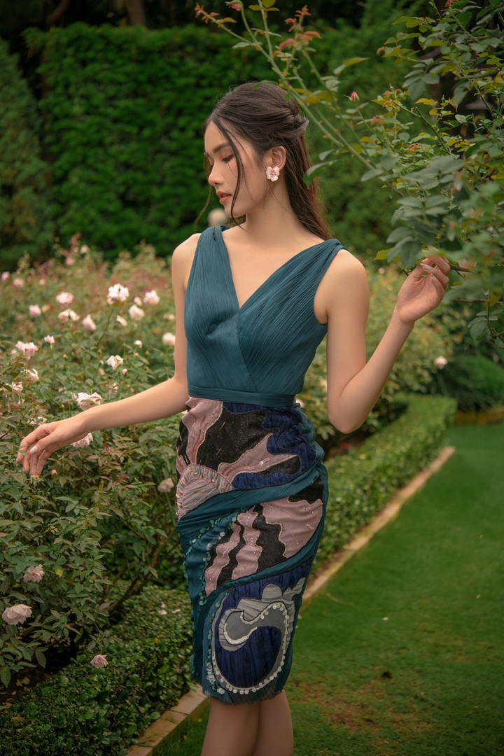 Á hậu Phương Anh đẹp mộng mơ trong bộ ảnh mừng tuổi mới - 4