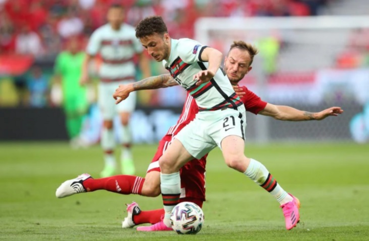 Trực tiếp bóng đá Hungary vs Bồ Đào Nha EURO 2020 - 3
