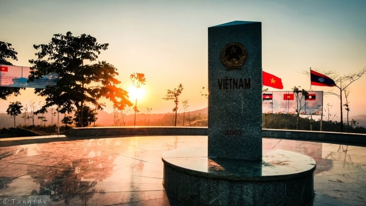 Ngã ba đặc biệt nhất Việt Nam: Nơi ngắm được toàn cảnh 3 nước Đông Dương một lúc - 9
