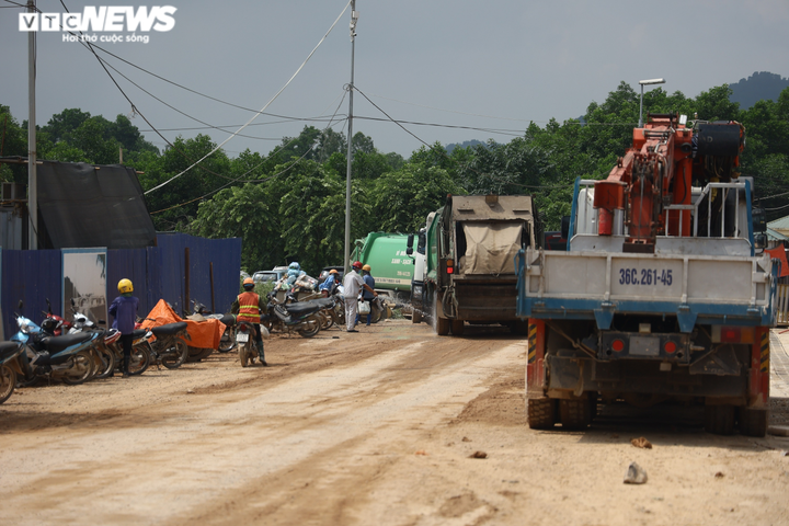 Ảnh: Nhà máy đốt rác 7.000 tỷ đồng lớn nhất Việt Nam vận hành thử nghiệm - 2