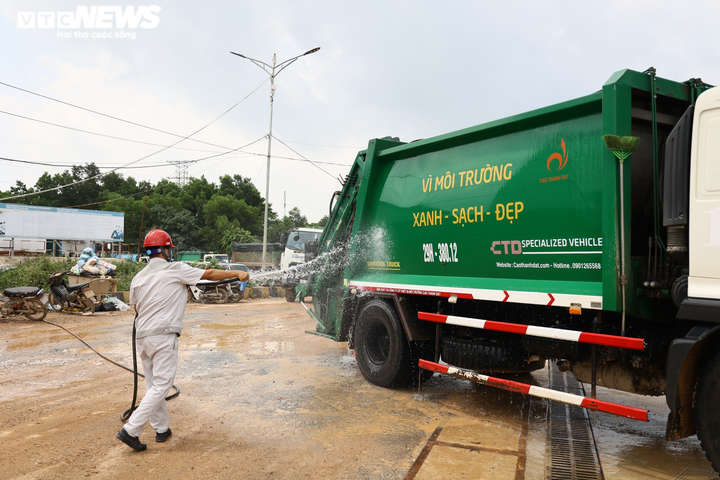 Ảnh: Nhà máy đốt rác 7.000 tỷ đồng lớn nhất Việt Nam vận hành thử nghiệm - 10