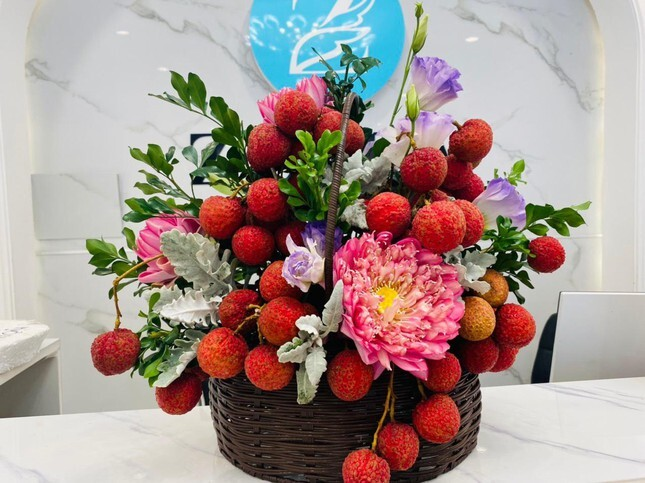 Vải thiều xuất Nhật được bày như lẵng hoa, giá 35.000 đồng/kg - 4