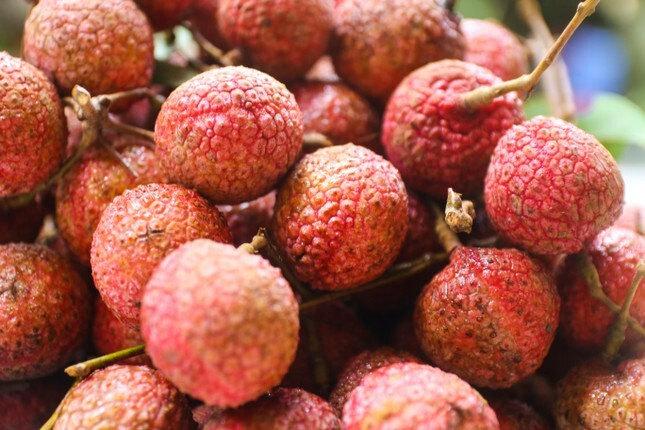 Vải thiều xuất Nhật được bày như lẵng hoa, giá 35.000 đồng/kg - 5