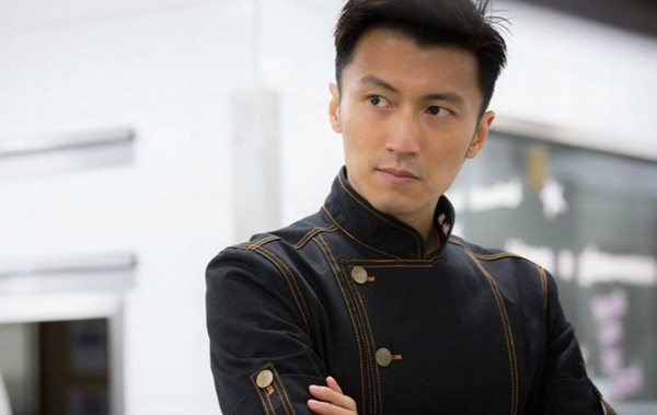 Tạ Đình Phong từng đưa con đi xét nghiệm ADN, Trương Bá Chi khóc ngất - 3