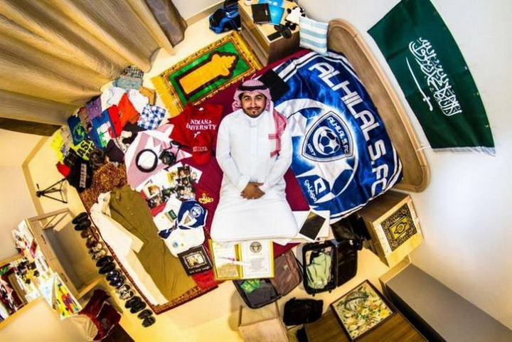 Loạt ảnh 'soi' phòng ngủ của đàn ông, phụ nữ trên khắp thế giới - 5