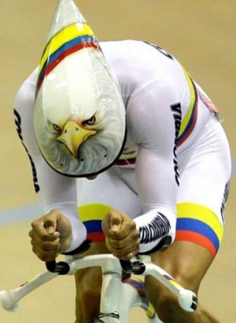 Loạt ảnh 'ảo' không tưởng khiến nhiều người ngỡ lạc vào chiều không gian khác - 1