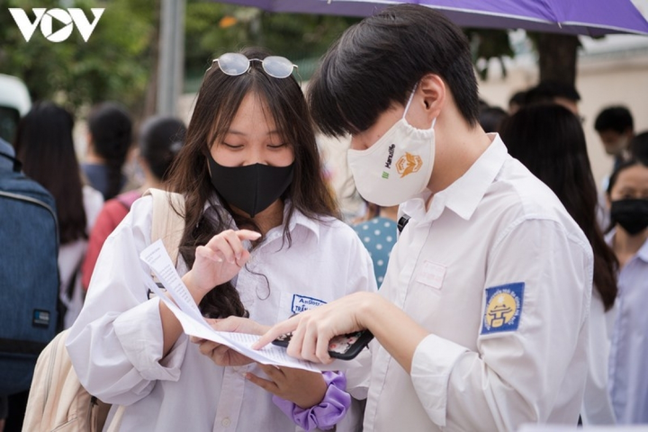 Tuyển sinh vào lớp 10 Bắc Giang: Thí sinh F2 đi sớm 30 phút - 2