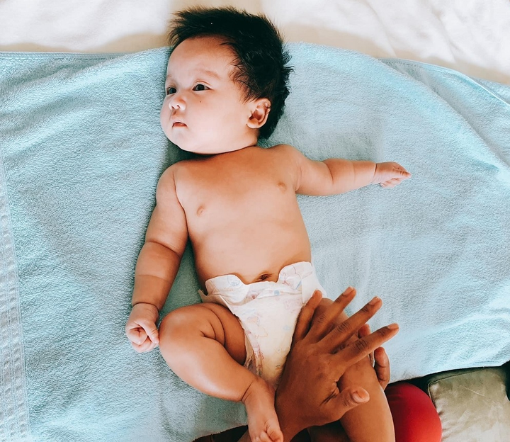 Con nuôi Đỗ Mạnh Cường, từ em bé bị bỏ rơi đến 'công chúa búp bê' - 2