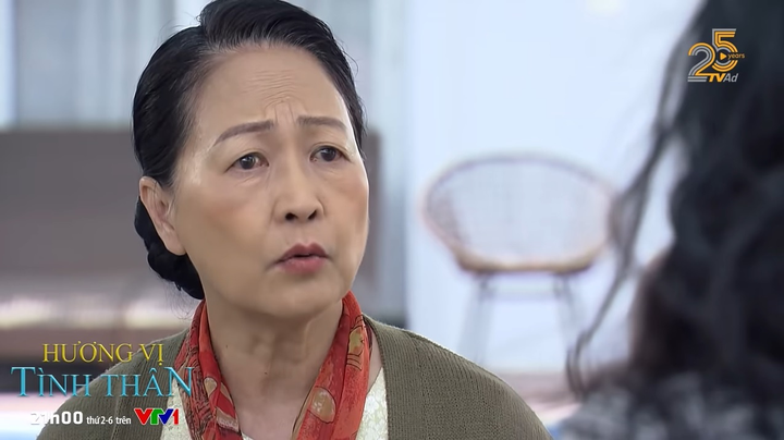‘Hương vị tình thân’ tập 43: Bà Xuân họp gia đình gấp, Thy bị nghi mang thai - 1