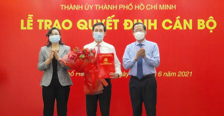 Chủ tịch UBND Quận 10 Vũ Anh Khoa làm bí thư Đảng ủy Saigon Co.op - 2