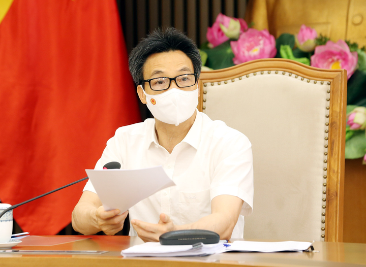 Sẽ khởi động cơ chế tiêm chủng vaccine COVID-19 dịch vụ - 1