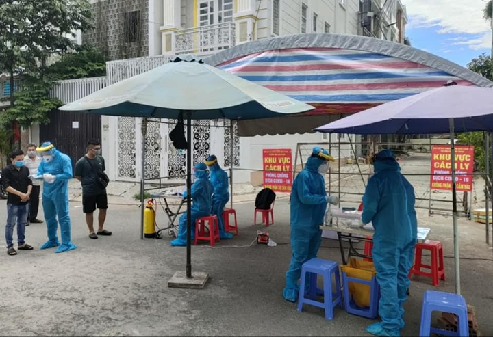 TP.HCM: Dừng hoạt động chợ tạm Xóm Chiếu, quận 4 từ 0h ngày 20/6 - 1