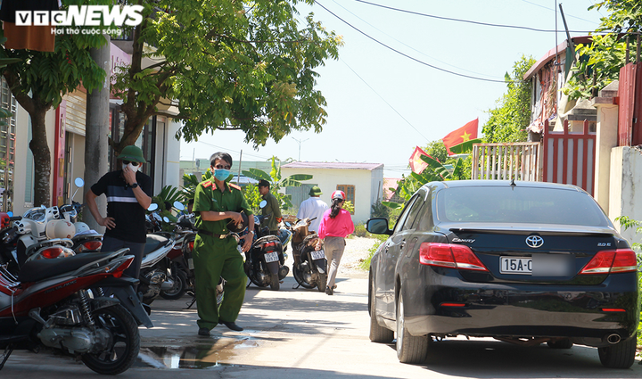 Cưỡng chế 159 công trình trái phép ở Hải Phòng: Xử lý nghiêm những kẻ kích động - 9