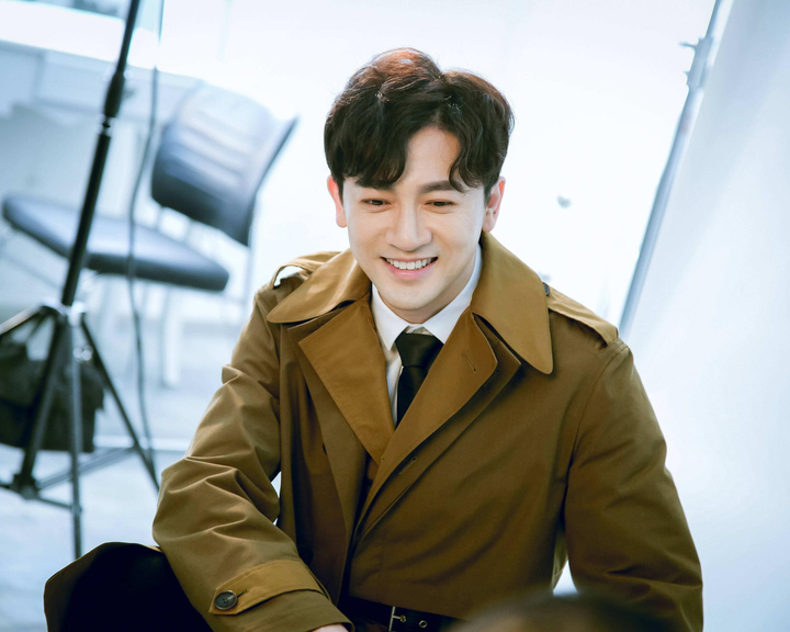 4 quý ông độc thân của Cbiz: Hồ Ca đào hoa, Châu Tinh Trì tình duyên trắc trở - 3