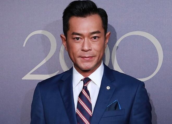 4 quý ông độc thân của Cbiz: Hồ Ca đào hoa, Châu Tinh Trì tình duyên trắc trở - 4