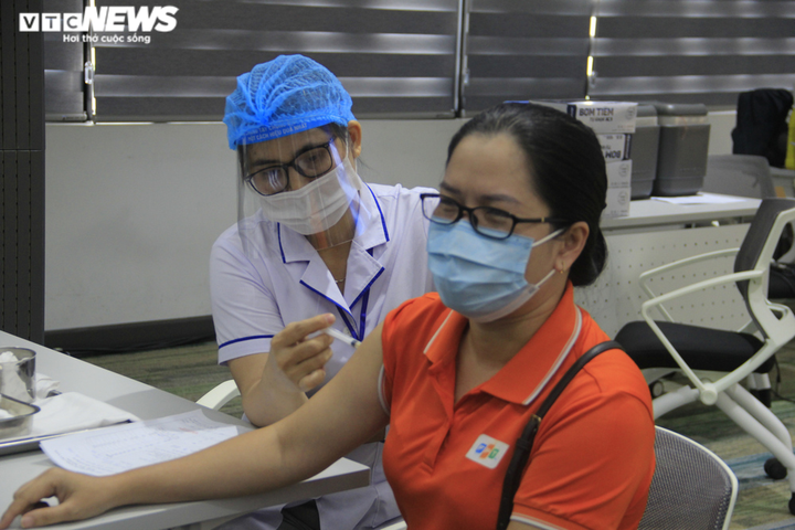 TP.HCM sẵn sàng phương án tổ chức 3.000 giường điều trị bệnh nhân COVID-19 - 2