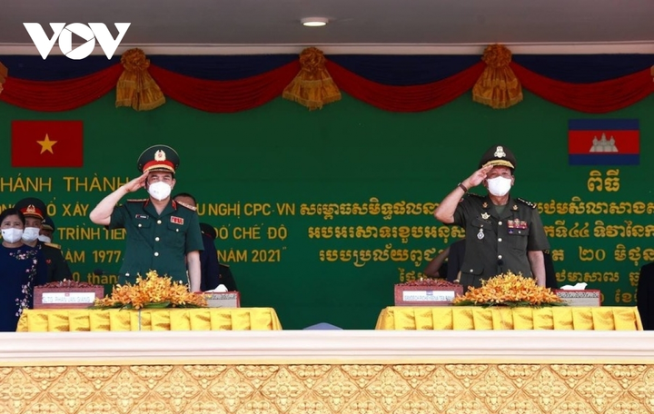 Kỷ niệm 44 năm ngày Thủ tướng Hun Sen sang Việt Nam tìm đường cứu nước - 1