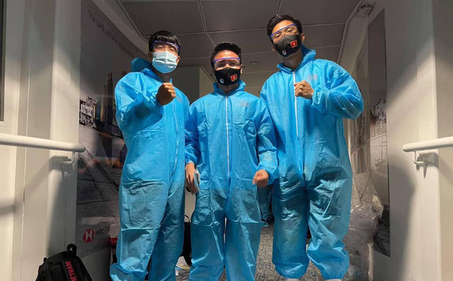 2 ca mắc COVID-19 trên chuyến bay chở tuyển Việt Nam - 1