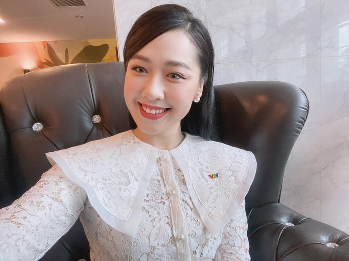 Nữ BTV được cầu hôn trên máy bay: Tặng hoa cho Tổng thống, lột xác nhờ giảm 20kg - 6