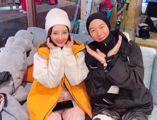 Lý Tiểu Lộ chụp ảnh cùng bạn trai tin đồn, cư dân mạng lại được phen đồn đoán - 2