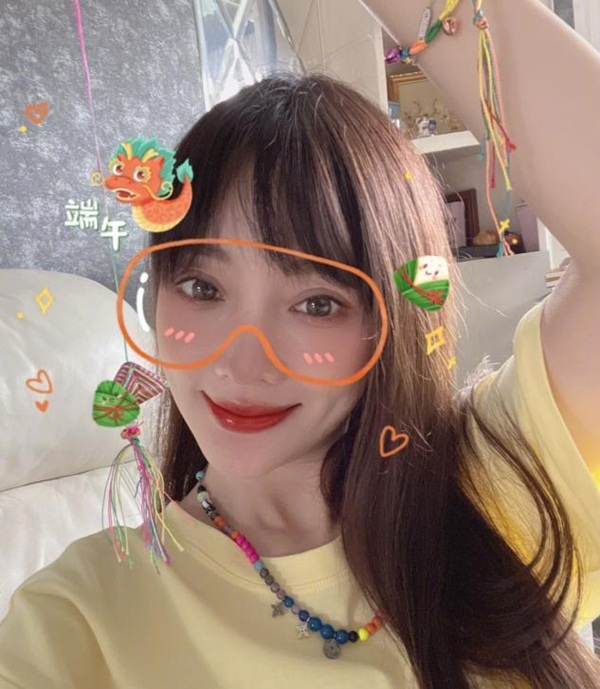 Lý Tiểu Lộ chụp ảnh cùng bạn trai tin đồn, cư dân mạng lại được phen đồn đoán - 3